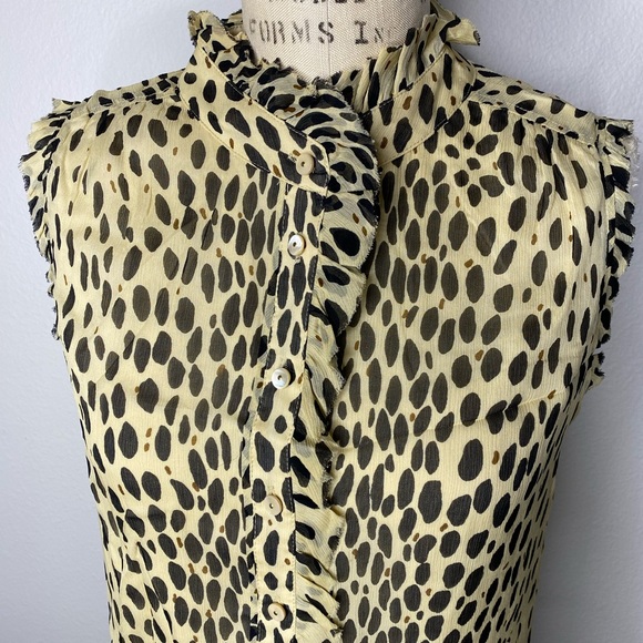 J Crew sleeveless ruffle animal print top 100% silk - Picture 2 of 4